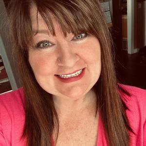 Meet your Posher, Roxanne